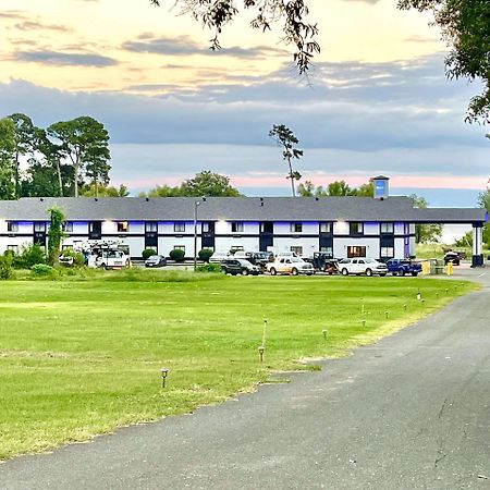 Rodeway Inn & Suites Hemphill Exterior foto